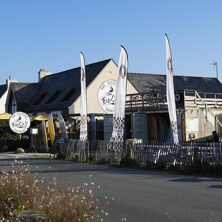 Les Volets Bleus Bed & Breakfast Saint-Guénolé Eksteriør bilde